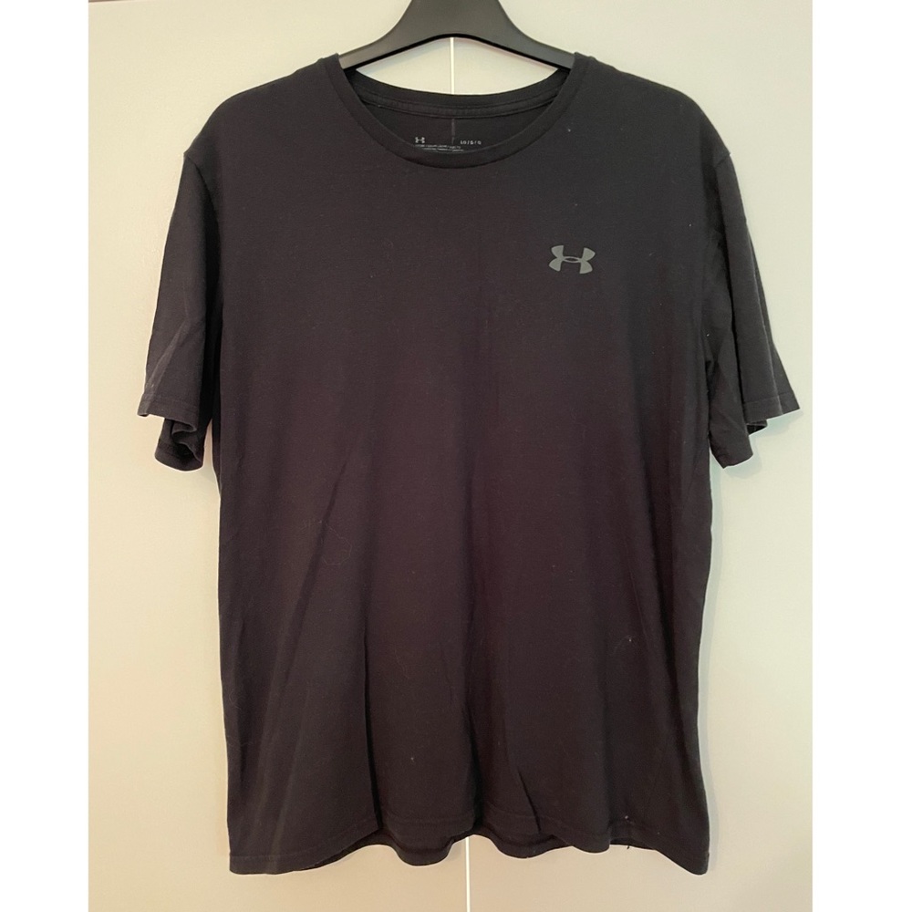 Under Armour • Black Cotton Tee